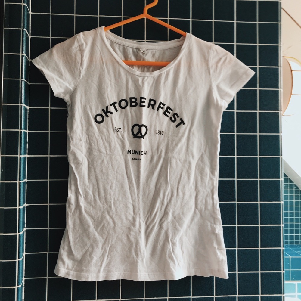 “OKTOBERFEST” White Tee